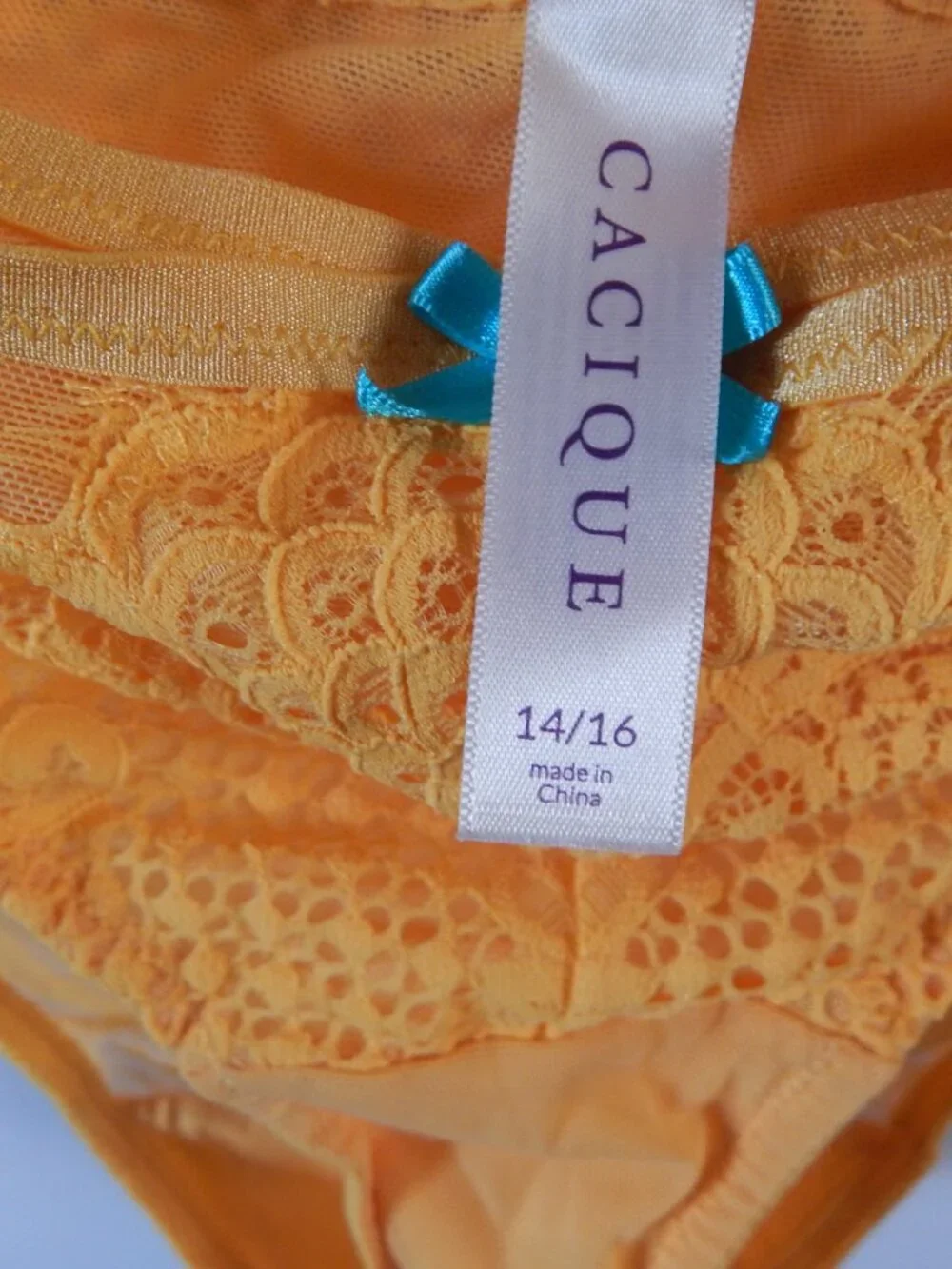 Lane Bryant Cacique Yellow Lace and Panty Set 38H / 14-16 Discontinued Set - Picture 6 of 7